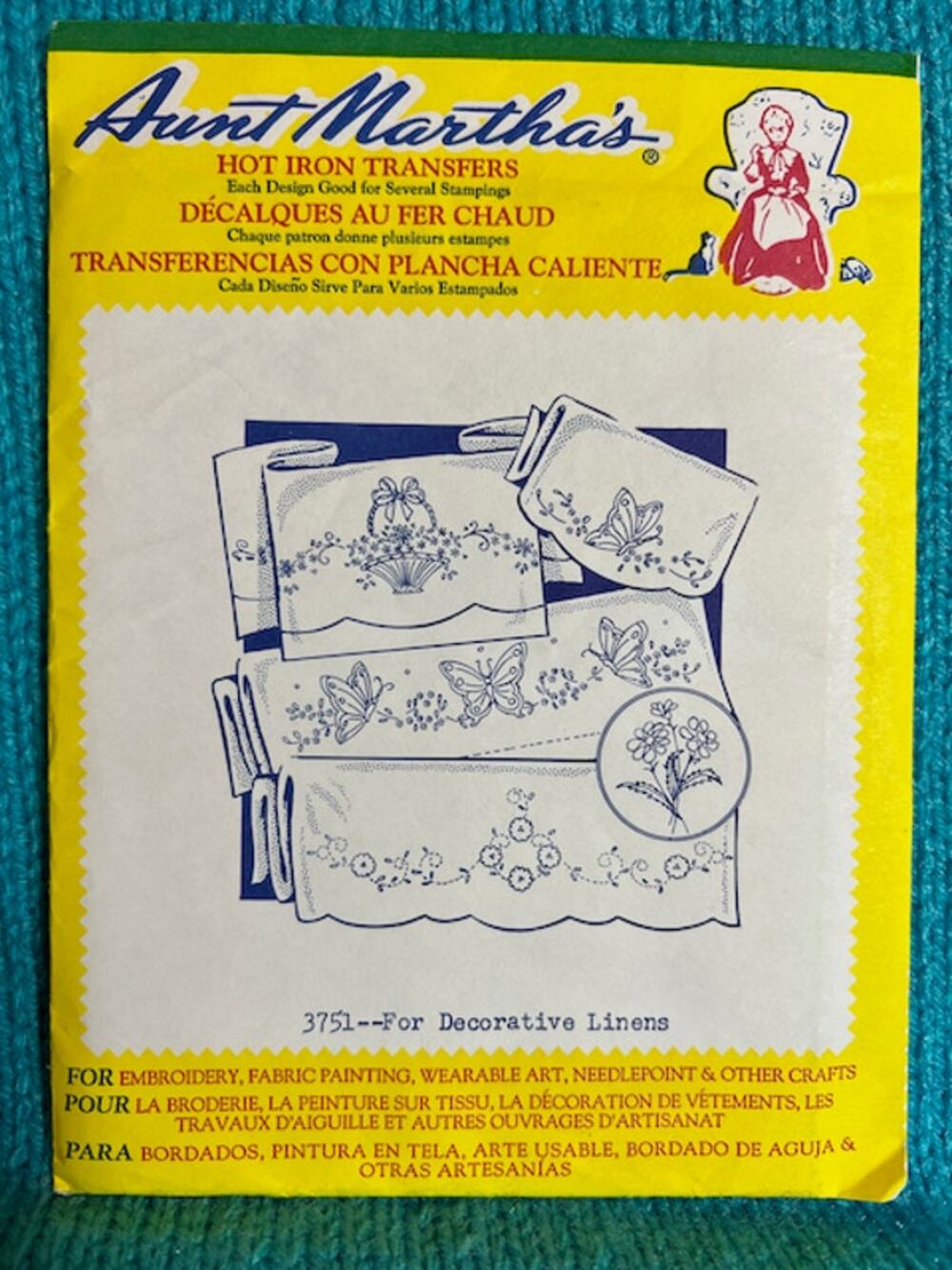 Aunt Marthas iron on transfers 3751 flower basket butterfly floral border